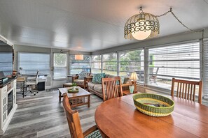 Interior - Pet-friendly Ormond Beach Home w/ Fire Pit! (Ormond Beach)