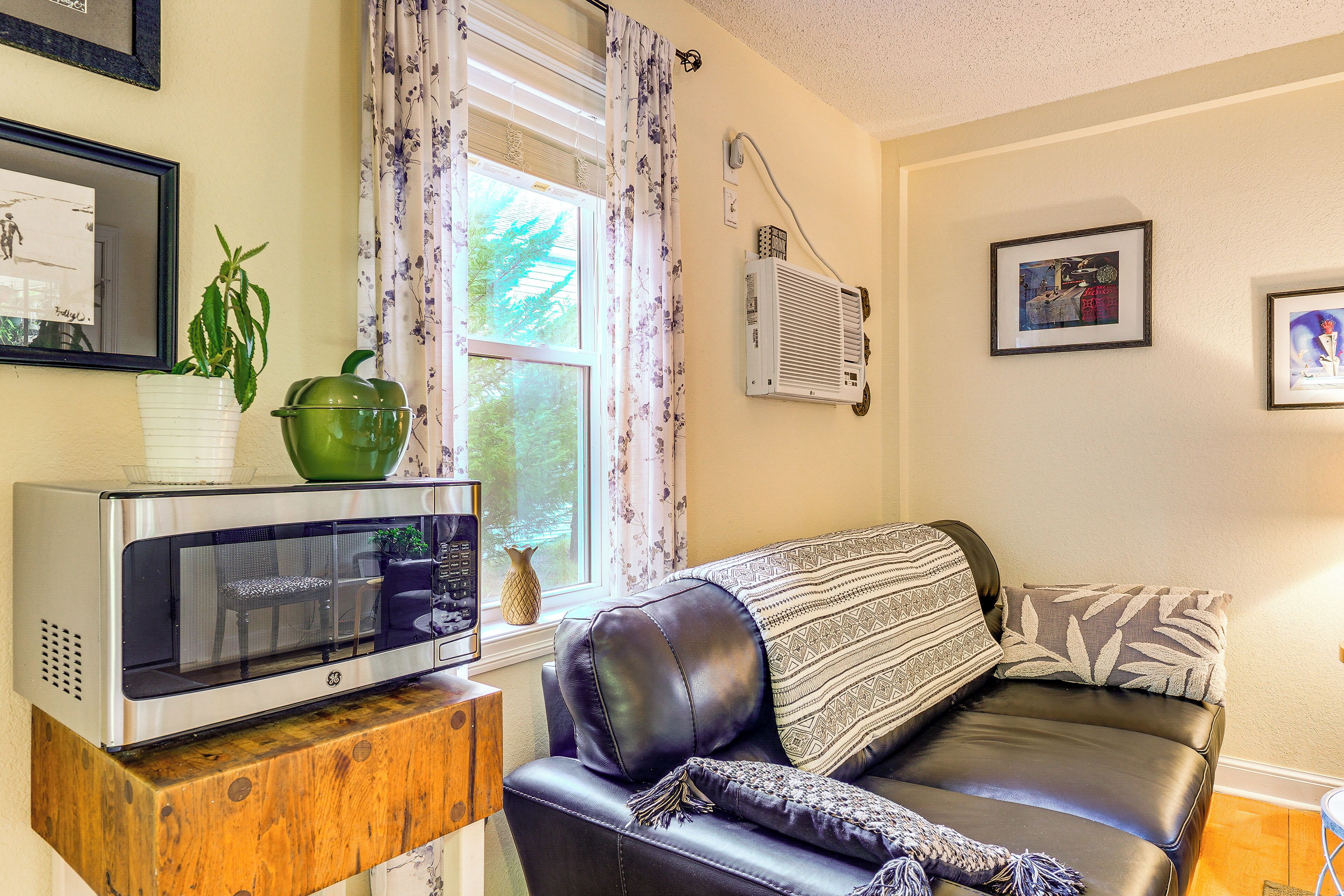 Apartment (1 Bedroom) | Interior