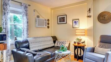 Apartment (1 Bedroom) | Interior