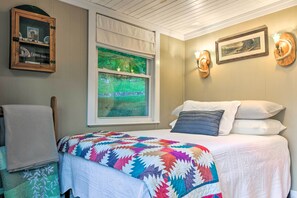 Cottage (2 Bedrooms) | Interior - Mtn Views + Fire Pit: Serene Chimney Rock Abode (Chimney Rock)