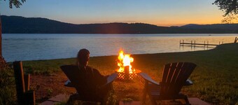 Cozy Lake Champlain Cottage w/ Beautiful View