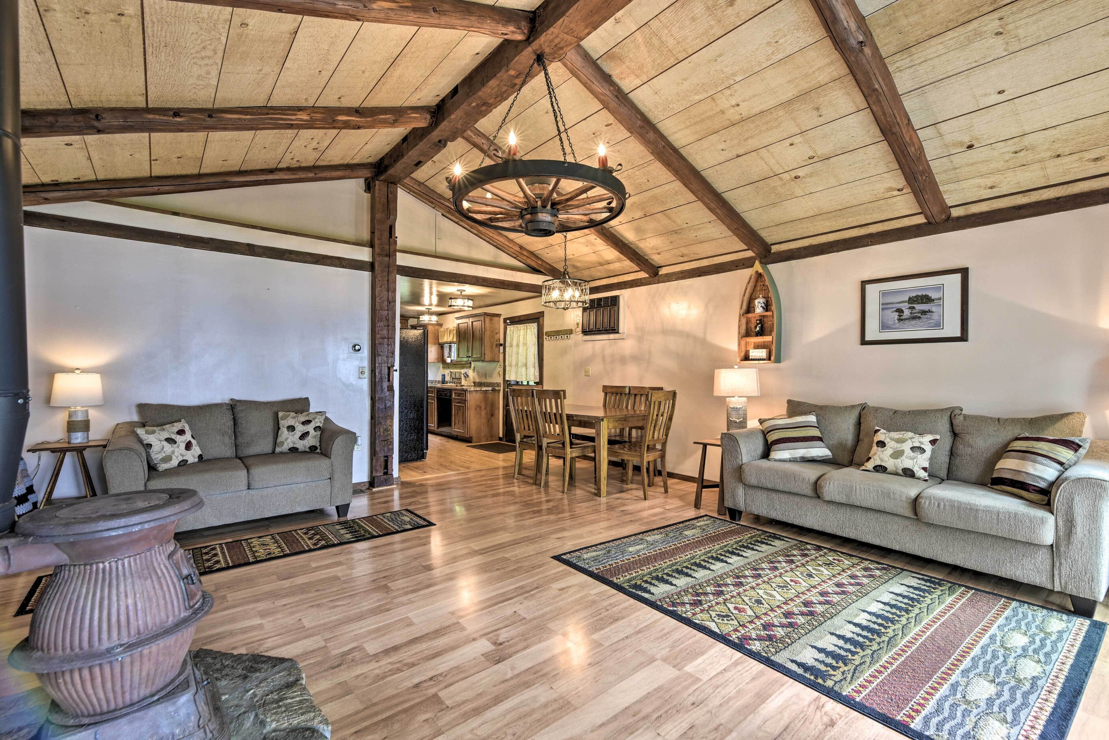 Cozy Lake Champlain Cottage w/ Beautiful View