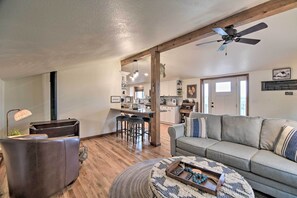 Interior - Lovely Barn Loft w/ Mountain Views on Horse Estate (Fort Collins)