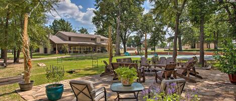 Casa (6 Bedrooms) | Restaurante al aire libre