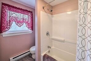 House (3 Bedrooms) | Interior - Quiet Catskills Getaway w/ Deck & Mtn Views (New Kingston)