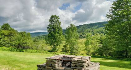 Quiet Catskills Getaway w/ Deck & Mtn Views