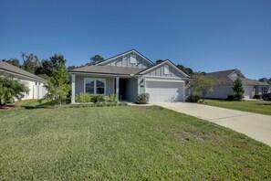 House (3 Bedrooms) | Interior - Cozy St Augustine Bungalow < 7 Mi to Beaches! (St. Augustine)