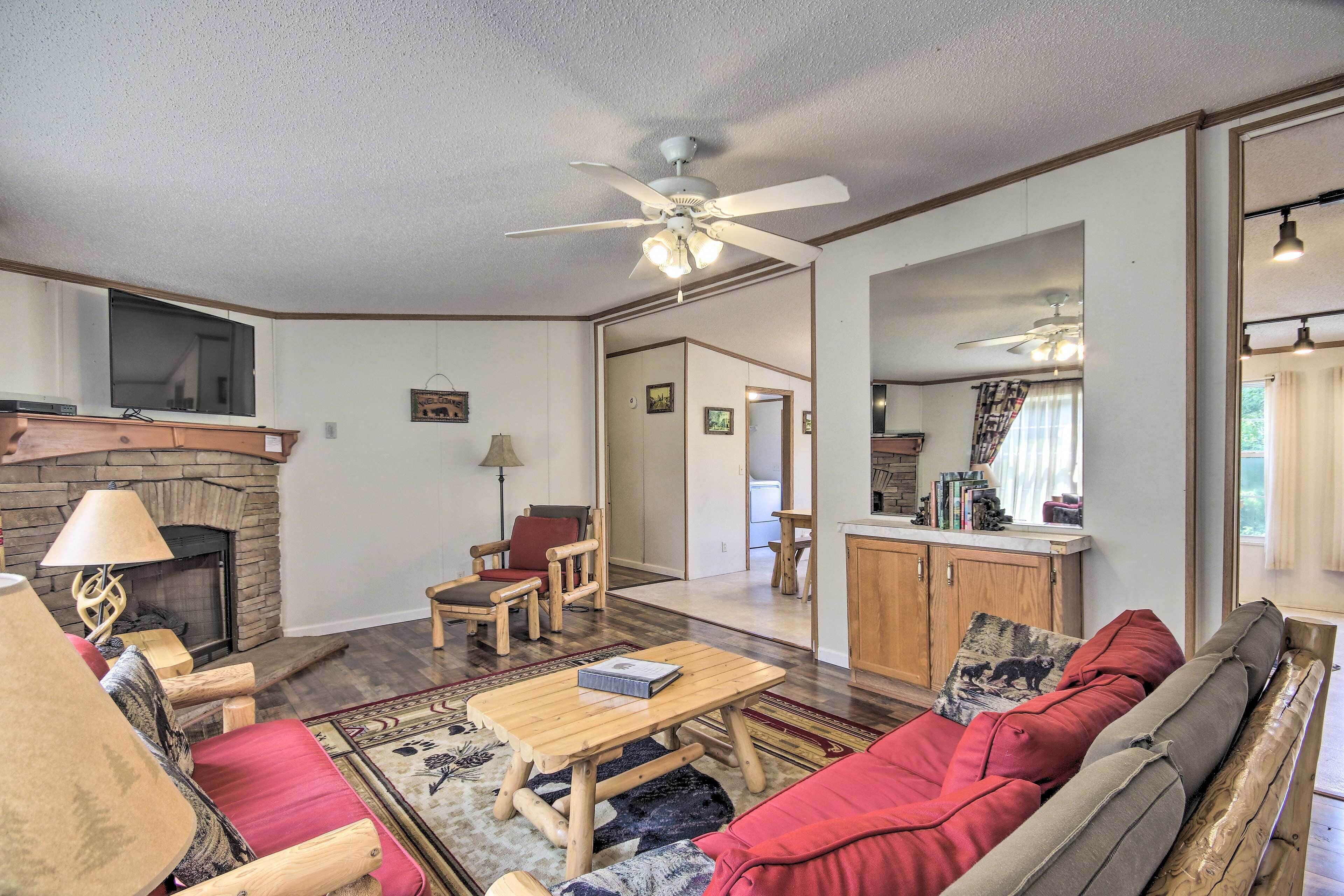 Shenandoah River Getaway < 9 Mi to Downtown Luray!