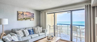 Oceanfront Condo w/ Pool in North Myrtle Beach