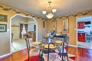Interior - Pet-friendly Clarksville Home w/ Backyard! (Clarksville)