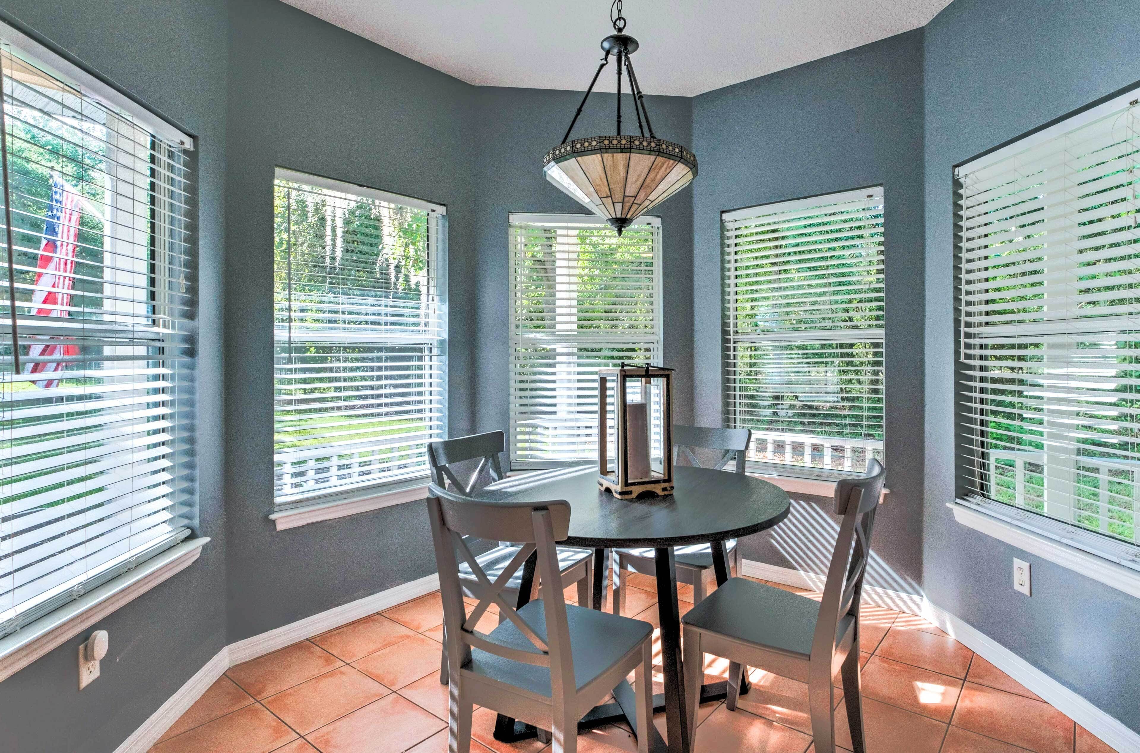 Lovely Hawthorne Home w/ Private Boat Dock!