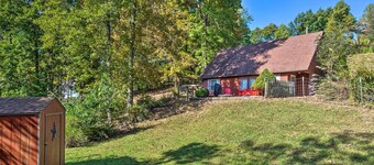 Albany Home < 1 Mi to Dale Hollow Lake!
