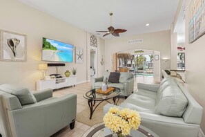 House (5 Bedrooms) | Interior - Canalfront Oasis: Cape Coral Home w/ Pool & Spa (Cape Coral)