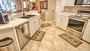 Apartment (2 Bedrooms) | Interior