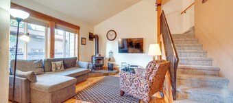 Mccall Vacation Rental ~ 1/2 Mi to Payette Lake!