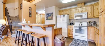 Mccall Vacation Rental ~ 1/2 Mi to Payette Lake!
