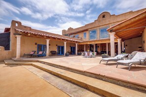 Villa (Multiple Bedrooms) | Interior