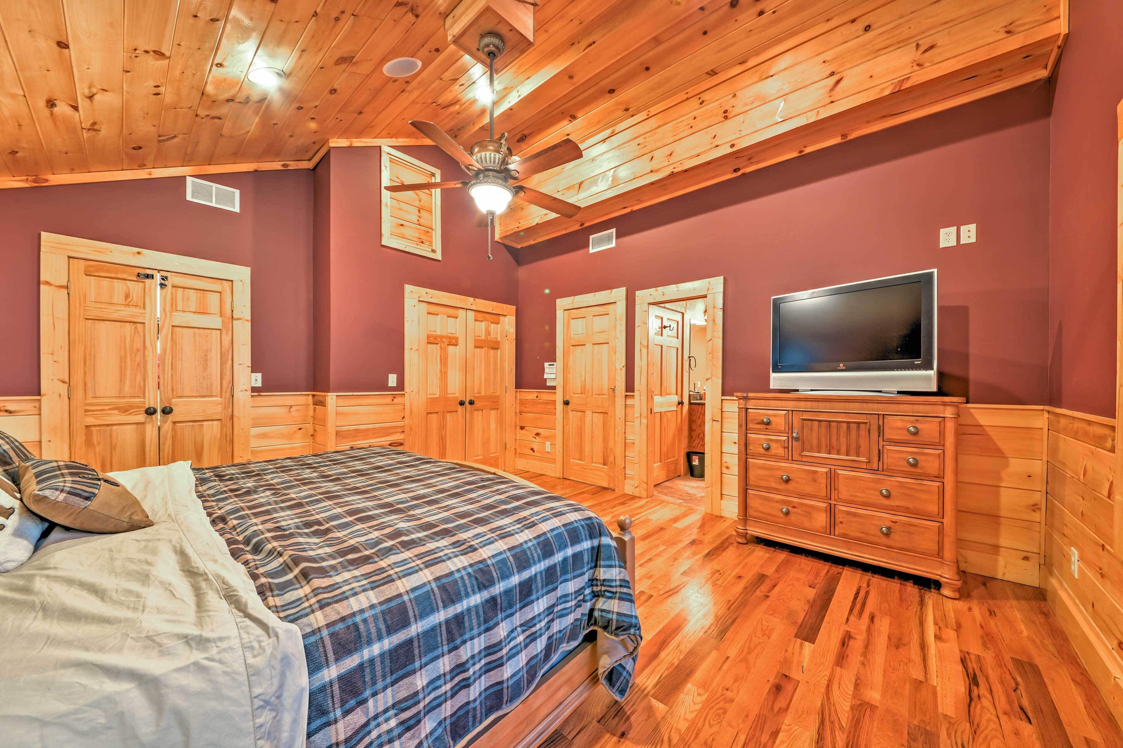 House (3 Bedrooms) | Interior