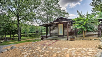 Rumah (2 Bedrooms) | Bagian depan properti
