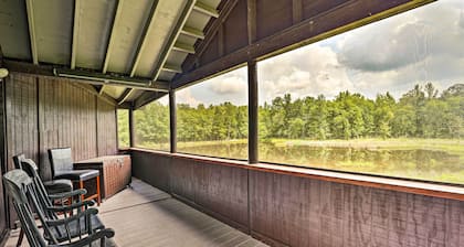 1950's Serenity Pond Cabin w/ View: Peace & Quiet!