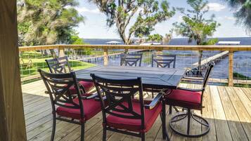 House (2 Bedrooms) | Outdoor dining