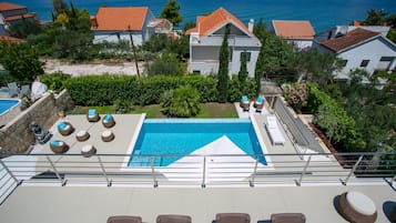 Villa, Smoking | 4 bedrooms, soundproofing