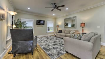 House (4 Bedrooms) | Bahagian dalam