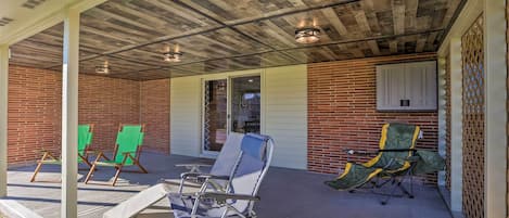 House (2 Bedrooms) | Interior