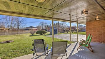 House (2 Bedrooms) | Interior