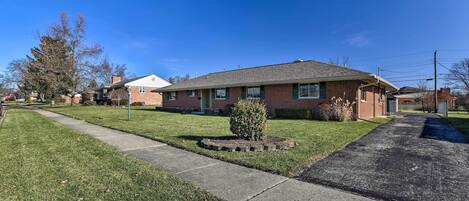 House (2 Bedrooms) | Front of property