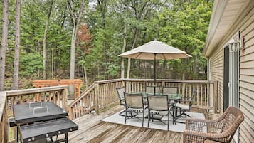 House (4 Bedrooms) | Outdoor dining