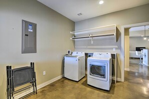 House (4 Bedrooms) | Interior - Secluded Krum Home w/ Patio & Gas Grill! (Krum)