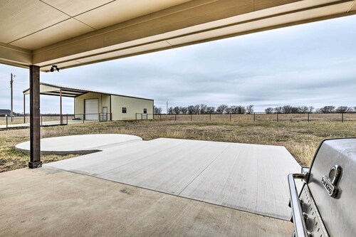 Secluded Krum Home w/ Patio & Gas Grill!