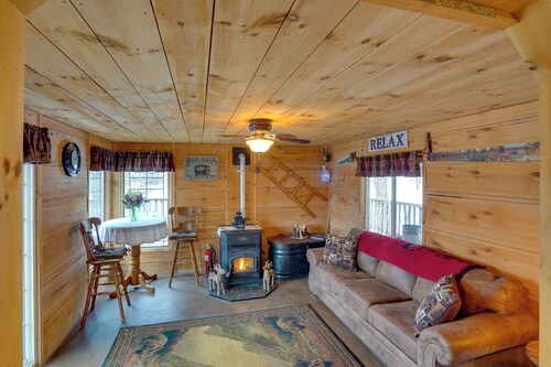 Cozy Catskills Home w/ Pond on 2 Acres!