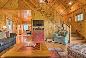 House (2 Bedrooms) | Interior