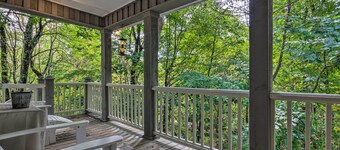 11 Mi to Boone: Secluded Pet-friendly Cabin!
