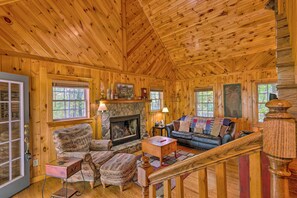 House (2 Bedrooms) | Interior - 11 Mi to Boone: Secluded Pet-friendly Cabin! (Todd)