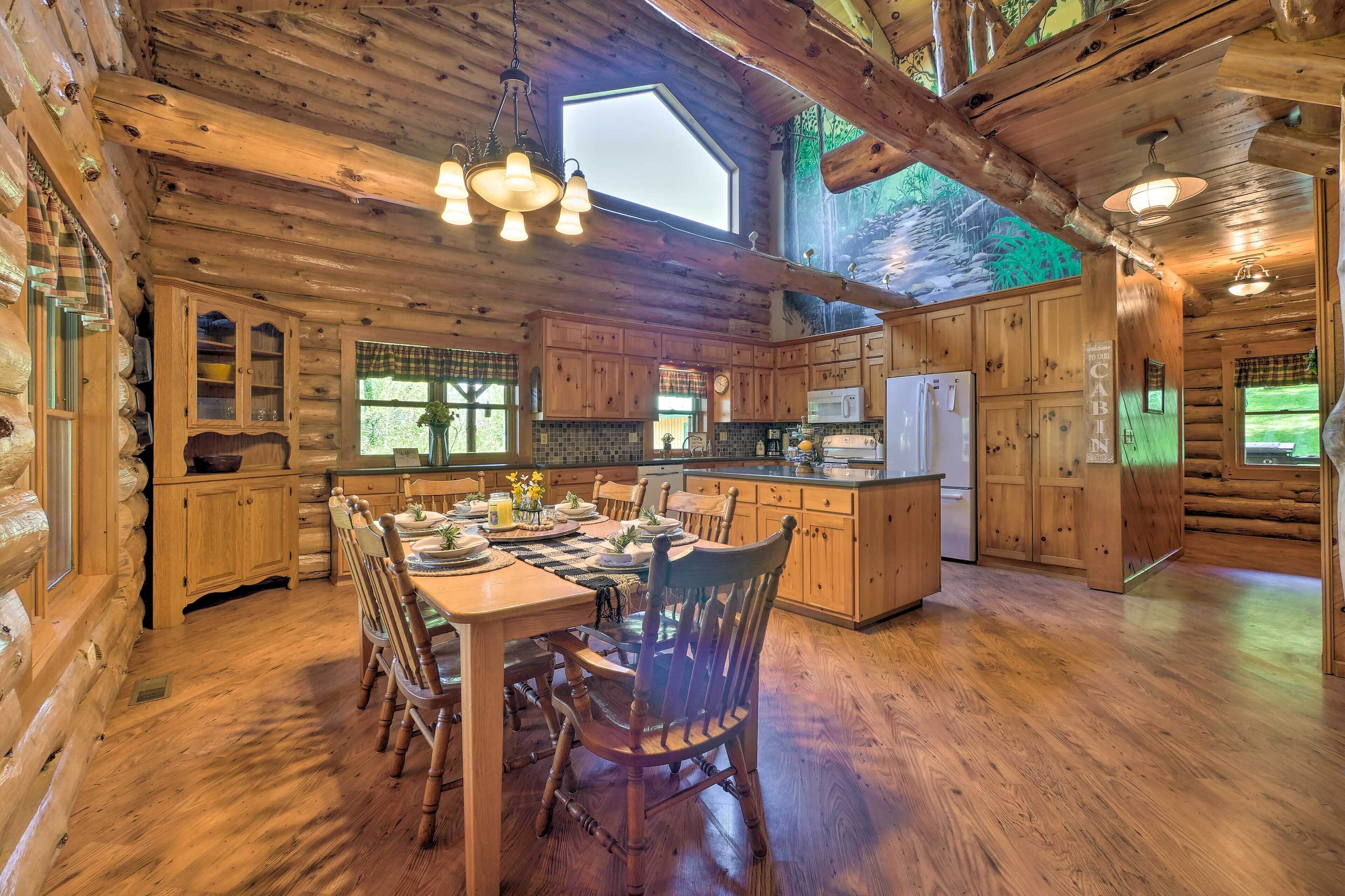 New! 'the Red Pine Cabin' w/ Private Pond & Dock!