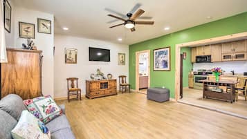 Apartment (0 Bedroom) | Interior