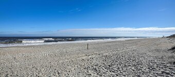 Cozy Carolina Beach Condo w/ Ocean Views!
