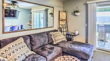 Apartment (1 Bedroom) | Interior