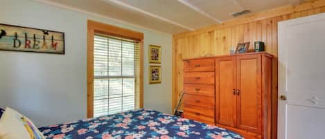 Cottage (2 Bedrooms) | Interior