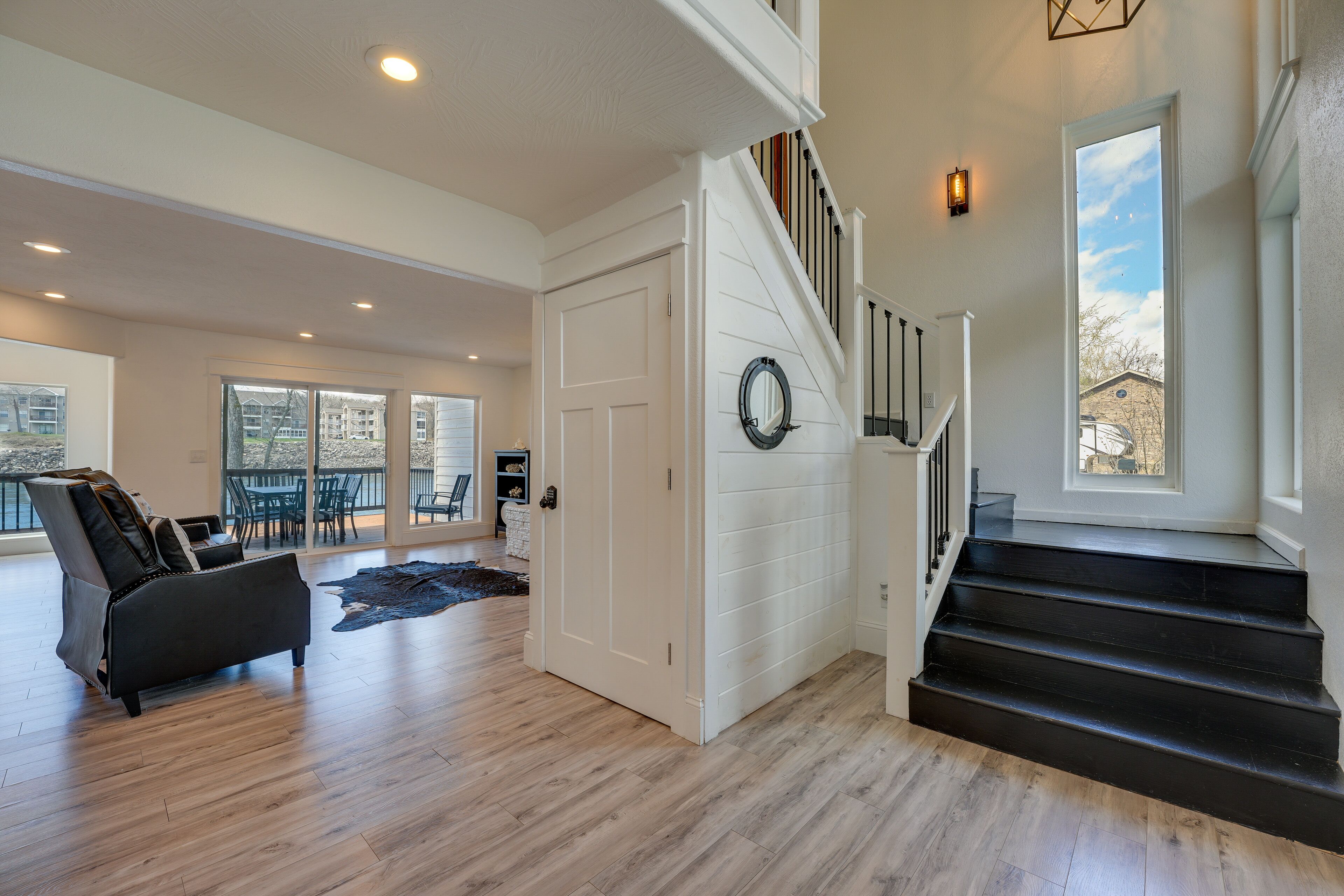 Family-friendly Missouri Vacation Rental on Water!