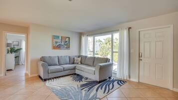 House (2 Bedrooms) | Front of property