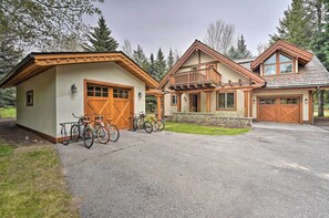 House (3 Bedrooms) | Interior - Serene Sun Valley Home w/ Hot Tub & Mtn Views (Sun Valley)