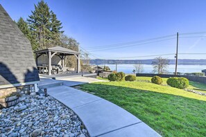 House (2 Bedrooms) | Interior - Puget Sound Cabin With Hot Tub and Water Views! (Bremerton)