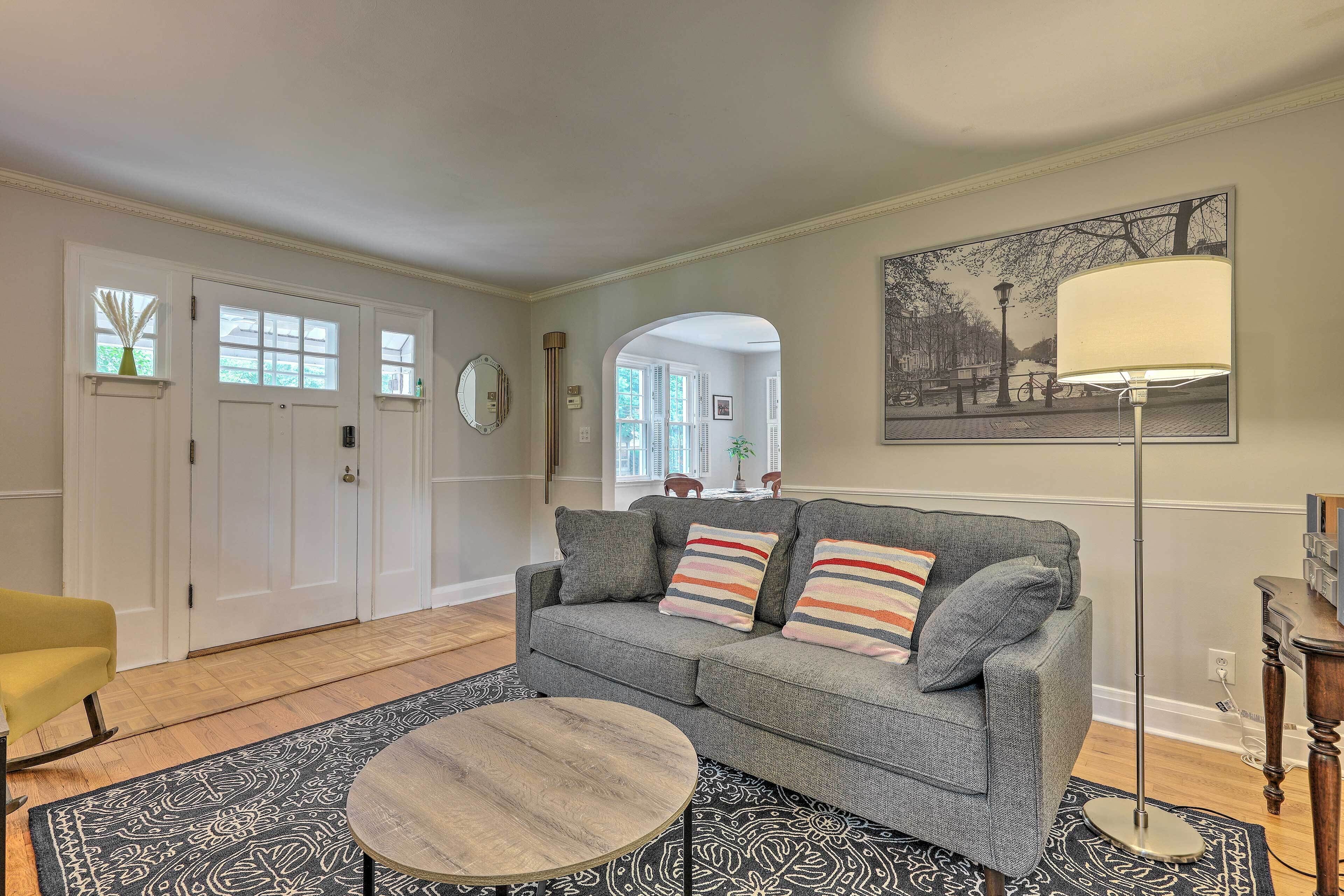 House (2 Bedrooms) | Interior