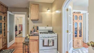 Rumah (2 Bedrooms) | Interior