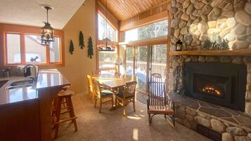 Căn hộ (3 Bedrooms) | Nội thất