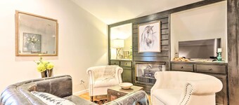 Upscale Rustic Duplex on Stream, Near Blowing Rock